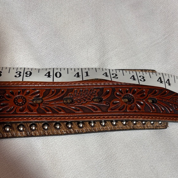 Brown Cow Hide Women’s Wide Leather Belt with Silver Buckle main image 2